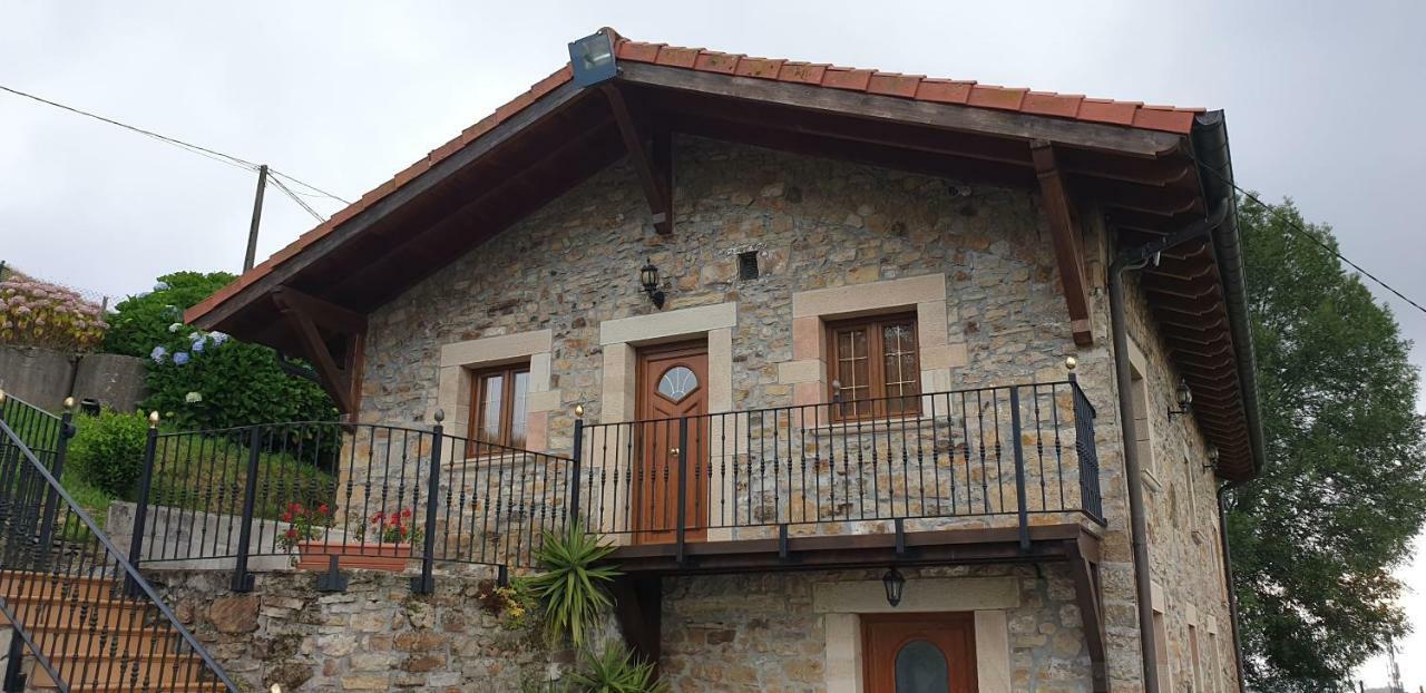 Gasthaus La Casa Del Acebal Solorzano Exterior foto